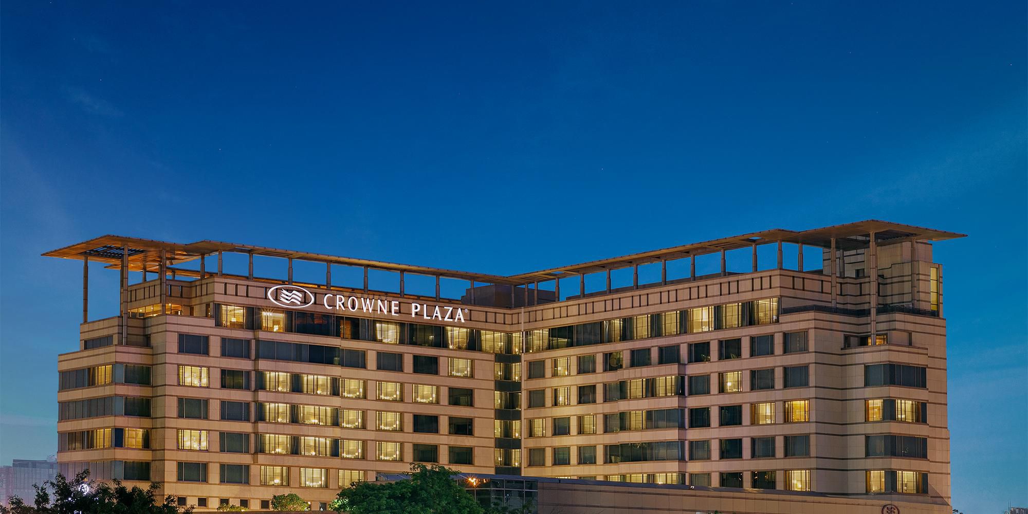Crown Plaza